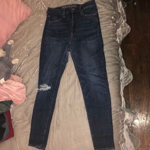 American Eagle Super Hi Rise Jegging Size 8